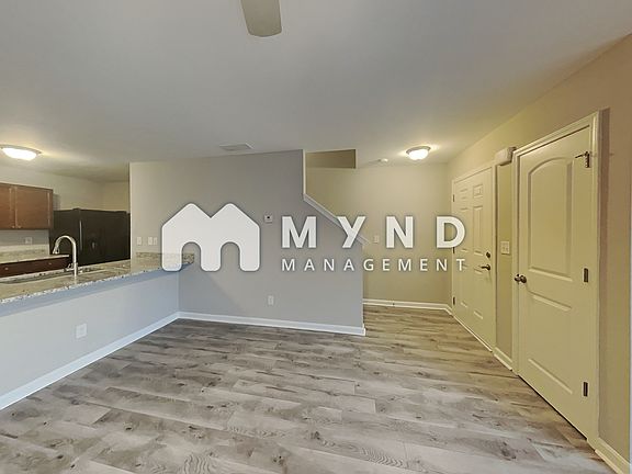 5th image of 1410 Forsythia Way #1