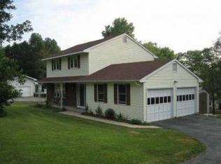 23 Birchwood Ter, Danielson, CT 06239