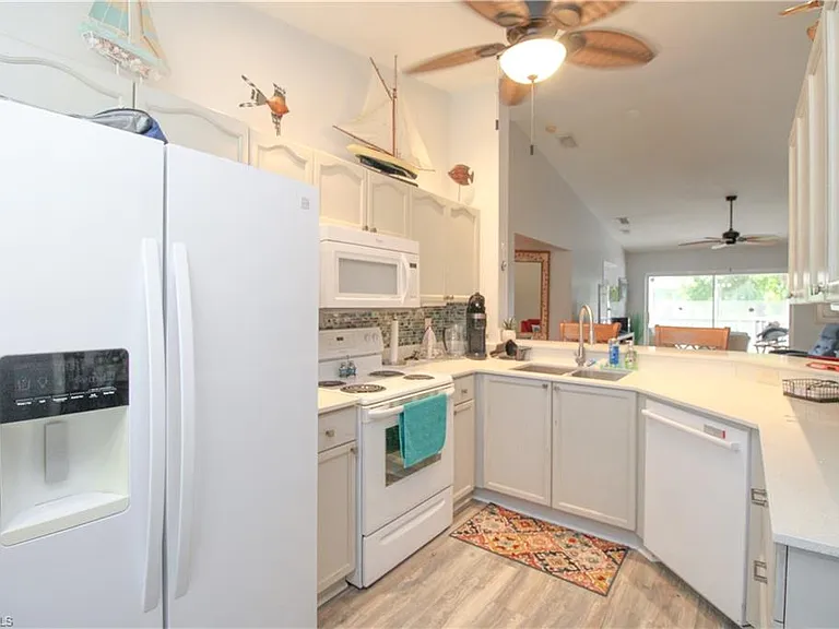 28280 Pine Haven Way #93 — Photo 24