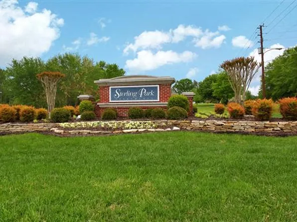 Sterling Park, 200 Ridge Rd #F-223, Henderson, NC 27536