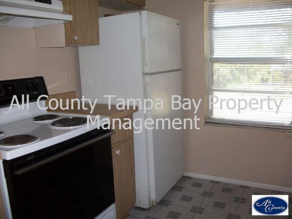 3rd image of 8412 N Lois Ave APT D