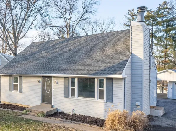 10931 Three Court Dr, Saint Louis, MO 63123