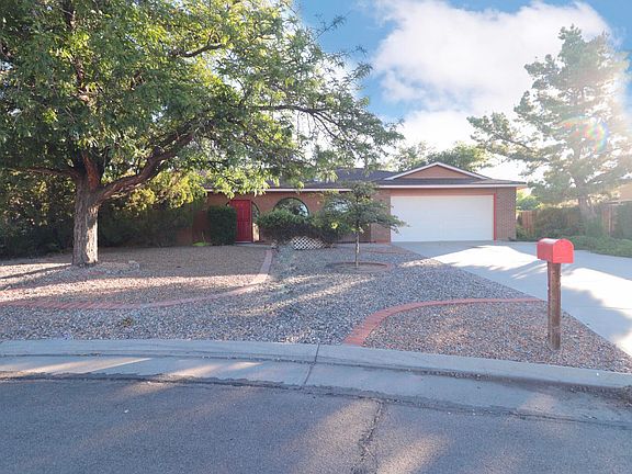4th image of 5425 Arabian Pl NW