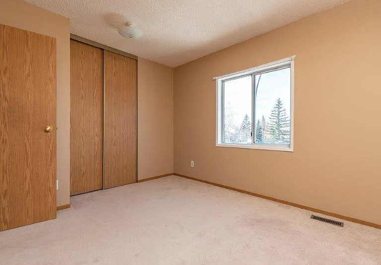 188 Taradale Close NE — Photo 11