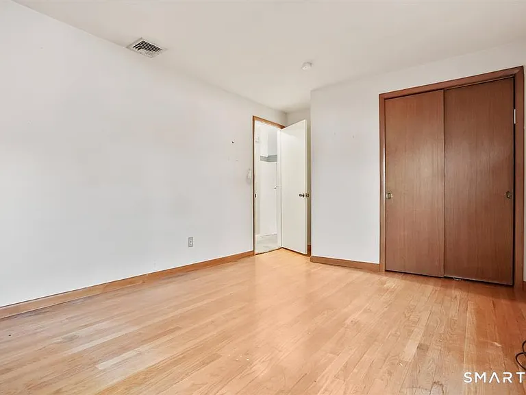 732 Tunxis Hill Rd — Photo 11