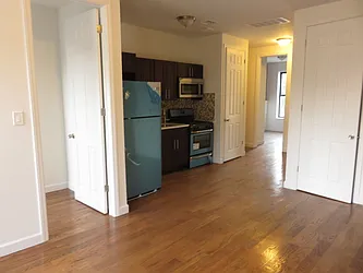 Rented by Rennit Inc.
