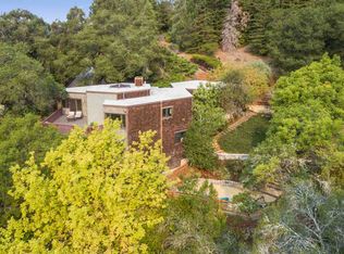 18 Daisy Ln, Orinda, CA 94563
