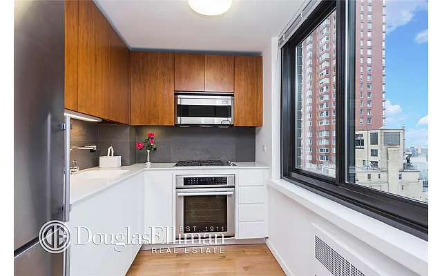 Sold by Douglas Elliman | media 2