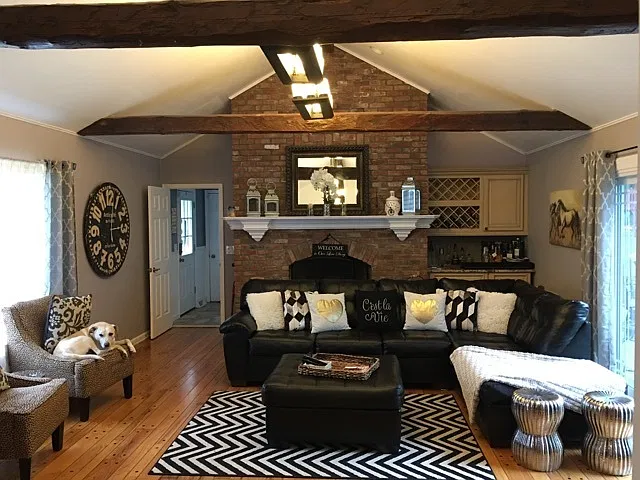 7 Fenway Court — Photo 3