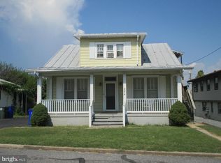 907 Walnut St, Frederick, MD 21703