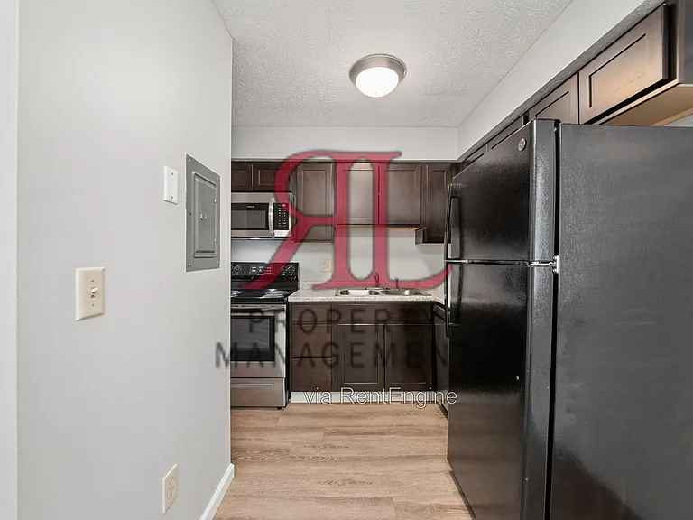 5532 Kenneylane Blvd — Photo 13