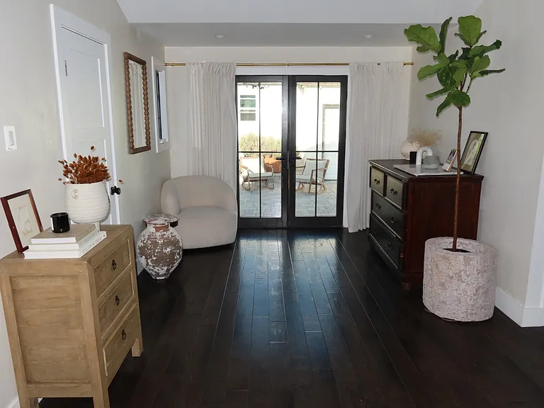 12320 Burl Ave — Photo 11
