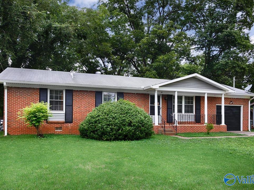1st image of 3013 Greenhill Dr NW