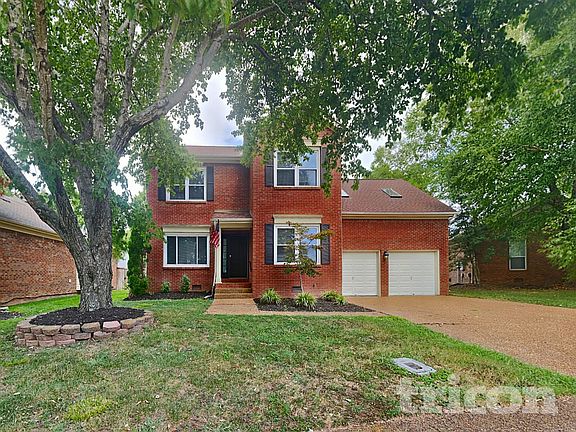 2nd image of 1313 Summer Haven Cir