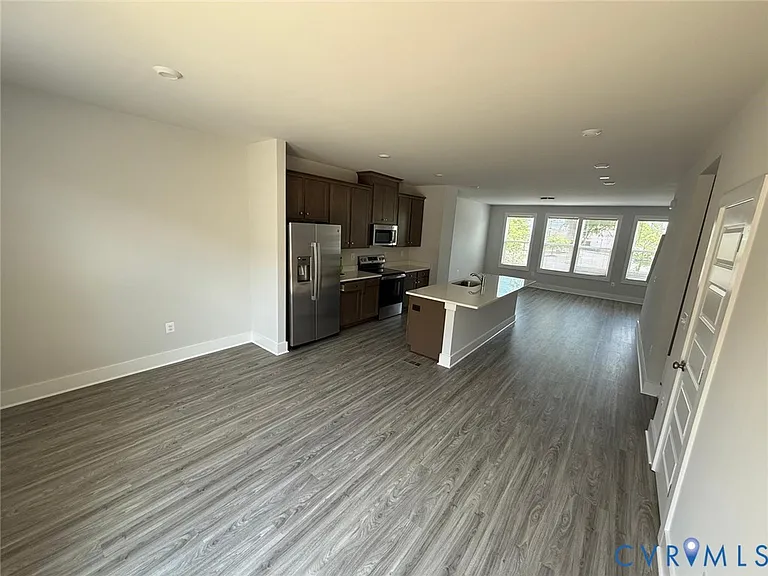 10144 All Star Blvd — Photo 4