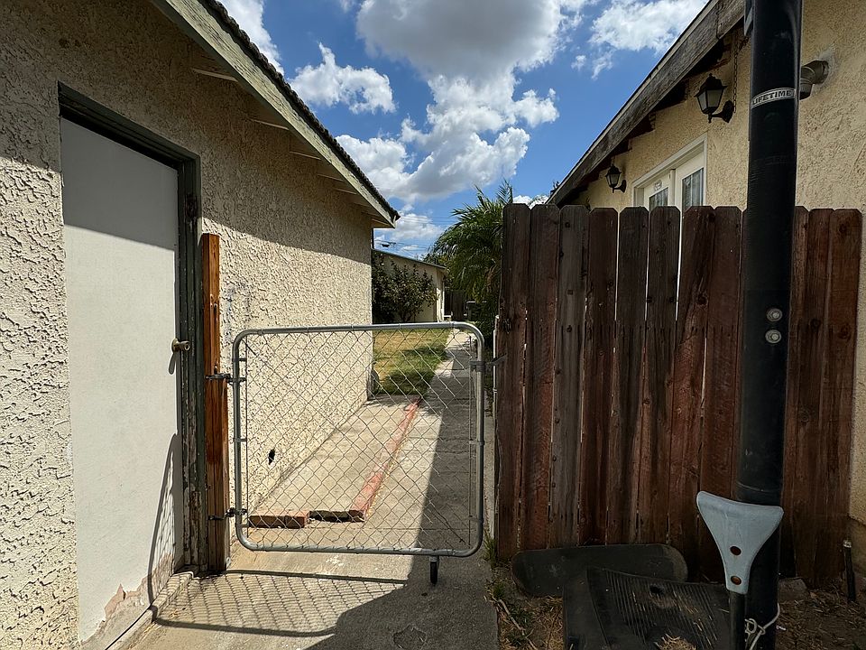 1st image of 908 S Vanhorn Ave