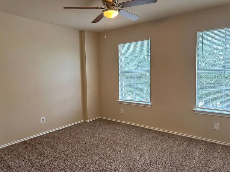 9061 Clearwood Path — Photo 18