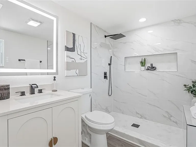 1004 Idlebriar Way — Photo 12