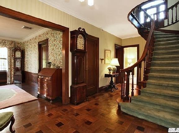 4th image of 181 Whitehall Blvd