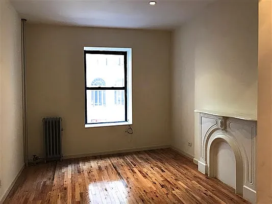 Rented by City Apt Group LLC | media 17