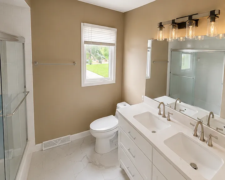3920 E Meadow Ln — Photo 11