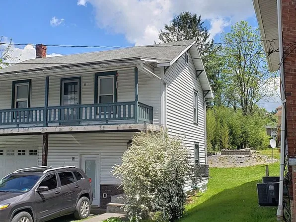 45 Lane St, Morgantown, WV 26501