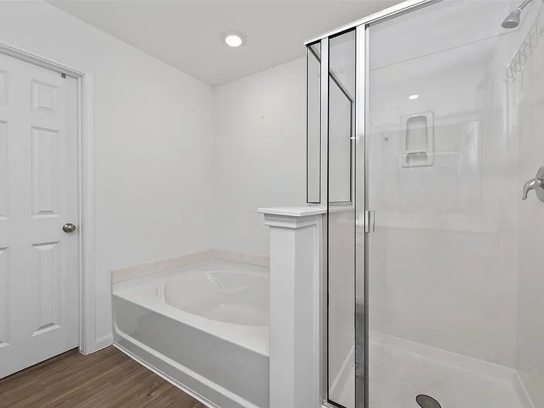 7326 Madison Commons Ln — Photo 33