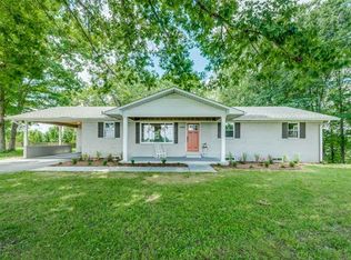 1848 Clemmons Rd, Cookeville, TN 38501