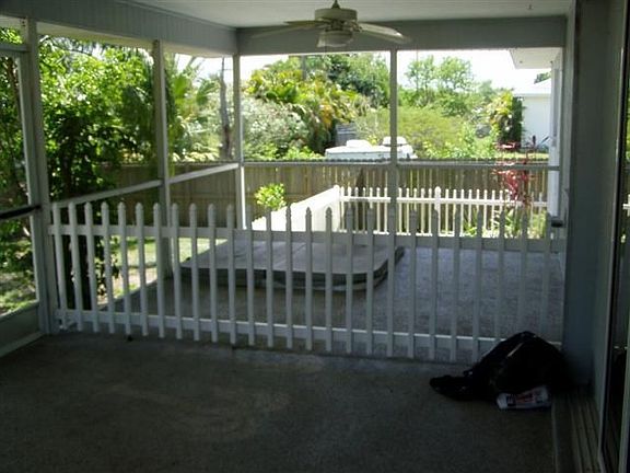 4th image of 2620 Camellia Ter