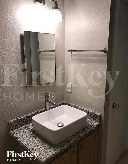 7302 Lighthouse Rd — Photo 14