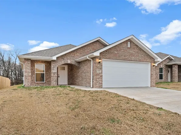 6102 NW Grant St, Bentonville, AR 72713