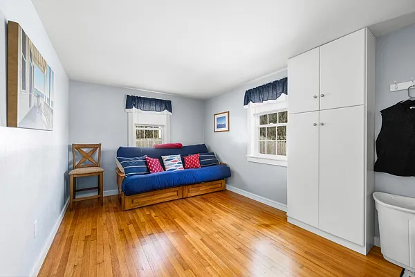 16 Hazelwood Rd — Photo 7