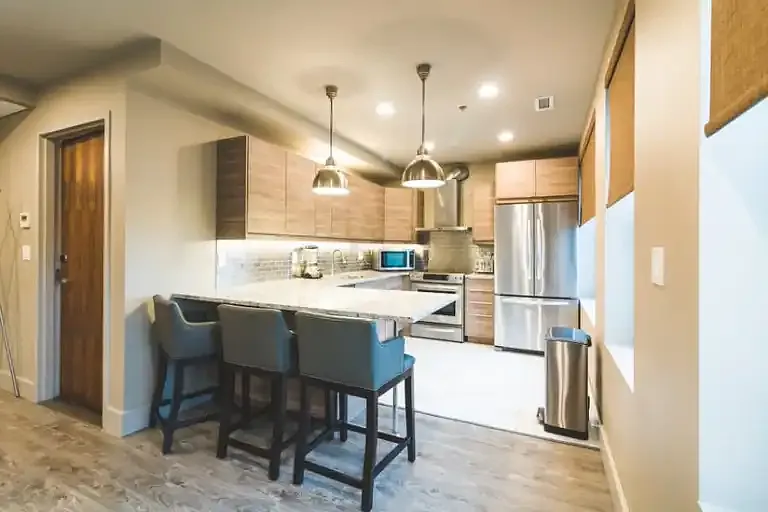 1011 Ouellette Ave #602 — Photo 10