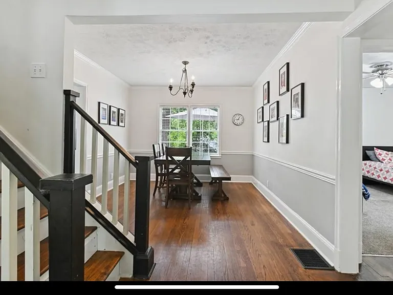205 Lindbergh Dr NE — Photo 28