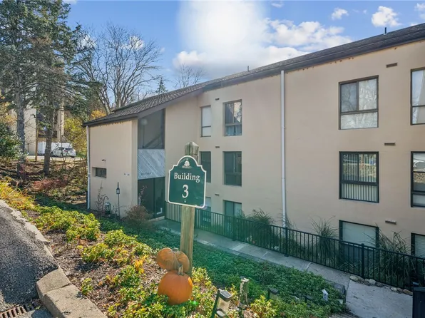 2034 Swallow Hill Rd APT 306, Pittsburgh, PA 15220