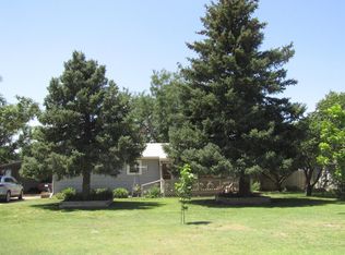 625 S Polk St, Hugoton, KS 67951