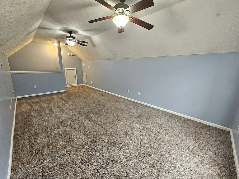 389 Ivywood Ln — Photo 31