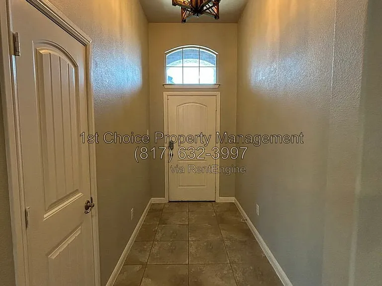 1105 Spanish Needle Trl — Photo 3