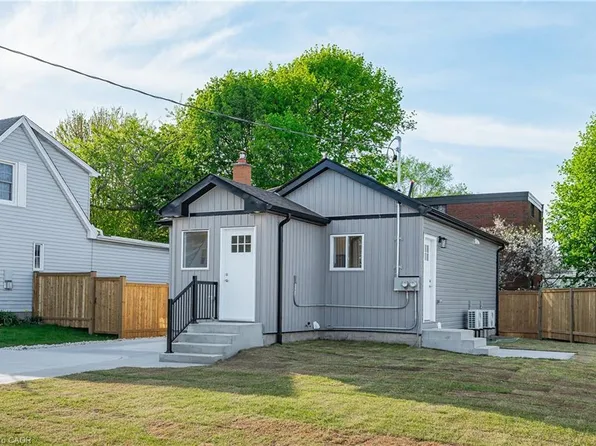 1180 Union St, Kitchener, ON N2H 6K2