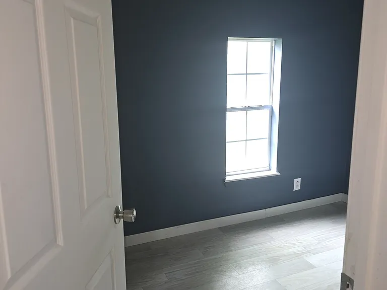 577 Main St — Photo 25