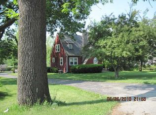 5027 Grand Ave, Gurnee, IL 60031