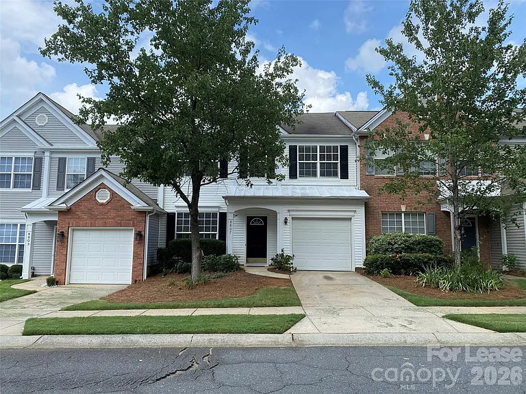 8807 Ormeau Dr — Photo 1