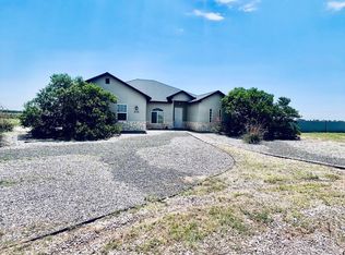8620 N Knowles Rd, Hobbs, NM 88242