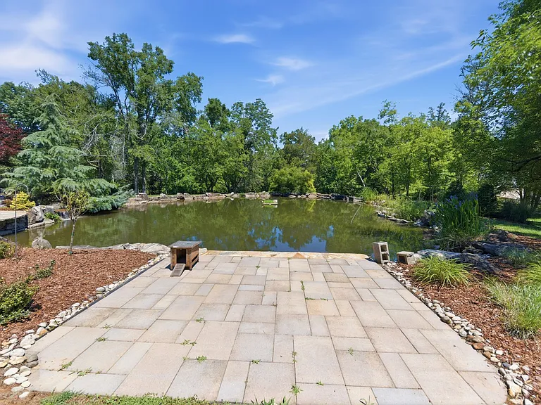 9748 Concord Pass — Photo 41