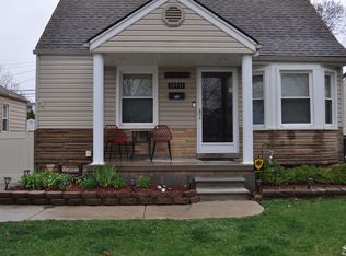 14911 Russell Ave, Allen Park, MI 48101