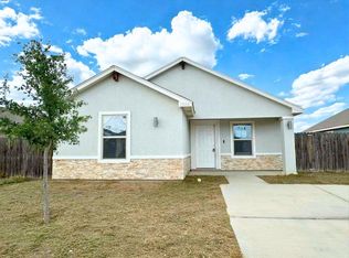 1508 Tesis Dr, Laredo, TX 78046