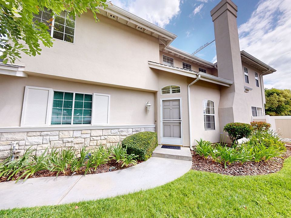 1st image of 1018 Royal Oaks Dr #C