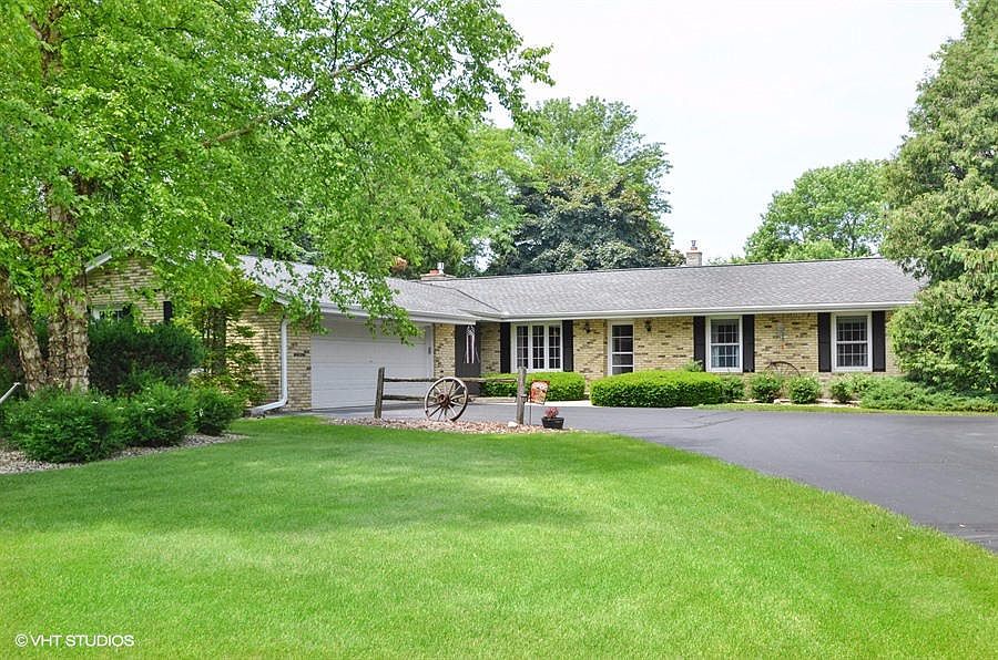 1st image of 7245 Becky Dr