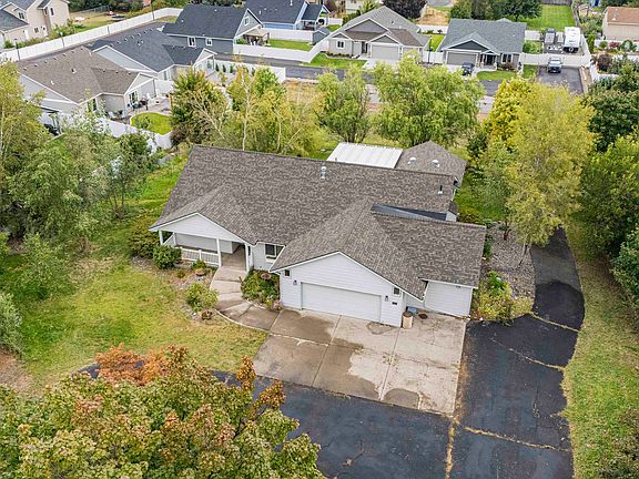5th image of 14023 E 12th Ave