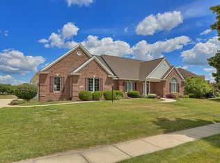 4412 Southford Trace Dr, Champaign, IL 61822